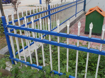 各种锌钢护栏的安装说明